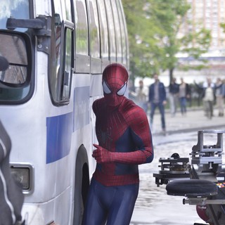 Andrew Garfield Gets into Character as He Films Scenes for The Amazing Spiderman 2