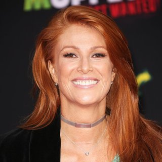 Los Angeles Premiere of Disney's Muppets Most Wanted - Red Carpet Arrivals