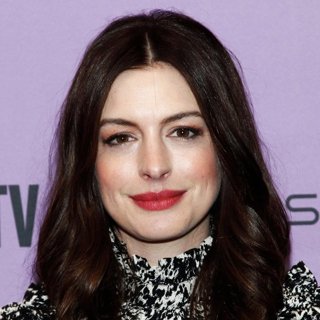 Anne Hathaway