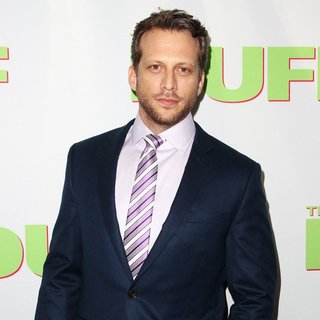 Los Angeles Fan Screening of The DUFF - Red Carpet Arrivals