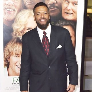Premiere of Father Figures - Arrivals