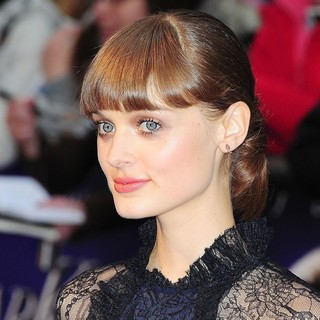 UK Premiere of Dark Shadows - Arrivals