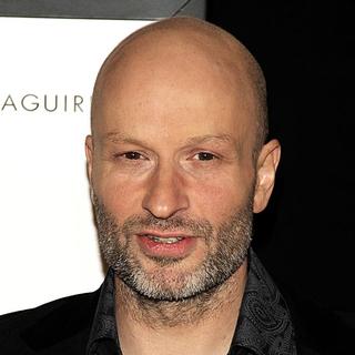 New York Premiere of We Bought a Zoo - Arrivals
