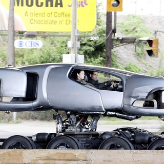 On Set of Total Recall Movie in A Futuristic Hovering Car