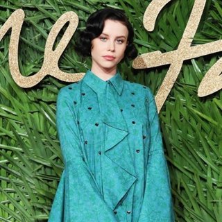 Billie JD Porter