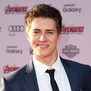 Los Angeles Premiere of Marvel's Avengers: Age of Ultron - Arrivals