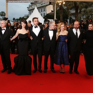 Paulo Branco, Don DeLillo, Juliette Binoche, Robert Pattinson, David Cronenberg, Sarah Gadon, Paul Giamatti, Emily Hampshire, Martin Kat in Cosmopolis Premiere - During The 65th Annual Cannes Film Festival