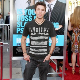 The Los Angeles Premiere of Horrible Bosses - Arrivals