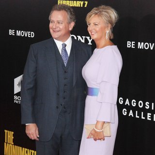 New York Premiere of The Monuments Men - Inside Arrivals