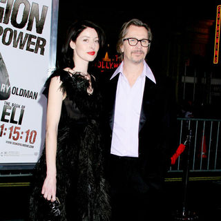 Los Angeles Premiere of 'The Book Of Eli' - Arrivals