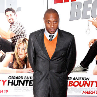 Premiere of 'The Bounty Hunter' - Arrivals