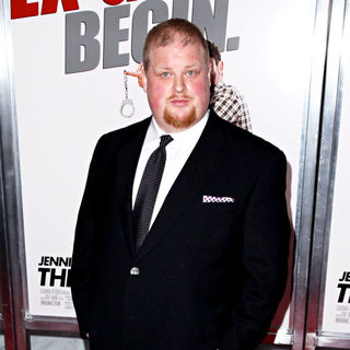 Premiere of 'The Bounty Hunter' - Arrivals