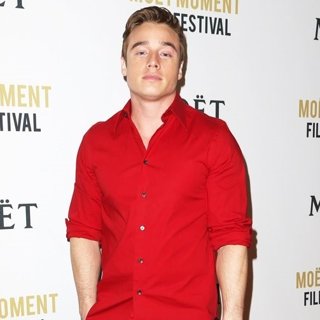 Brando Eaton