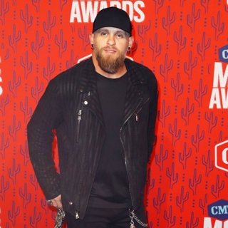 Brantley Gilbert Pictures With High Quality Photos