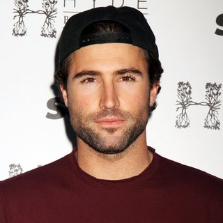 who was brody dating at the end of the hills We were dating, and then he filmed with me it was hard with justin towards the end with him and kristin as many hills fans can recall. who was brody dating at the end of the hills We were dating, and then he filmed with me it was hard with justin towards the end with him and kristin as many hills fans can recall.