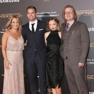 Premiere of Lionsgate's The Hunger Games: Mockingjay, Part 2 - Arrivals