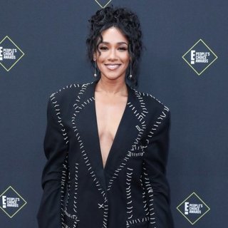 Candice Patton in E! People's Choice Awards 2019 - Arrivals