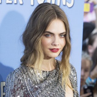 New York Premiere of Paper Towns - Red Carpet Arrivals