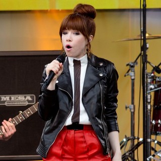 Video: Carly Rae Jepsen Performs Live on 'Good Morning America'