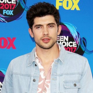 Carter Jenkins