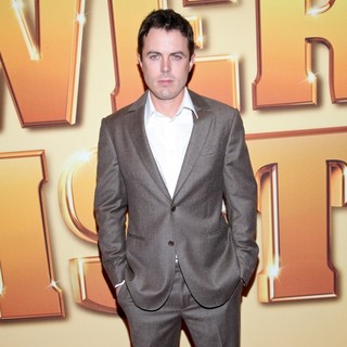 World Premiere of Tower Heist - Arrivals
