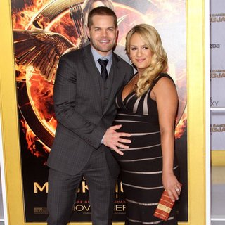 Los Angeles Premiere of The Hunger Games: Mockingjay, Part 1 - Arrivals