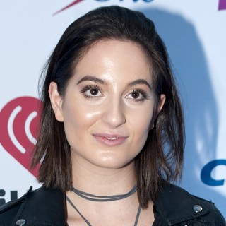 Chloe Angelides