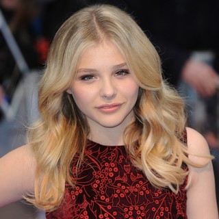 UK Premiere of Dark Shadows - Arrivals