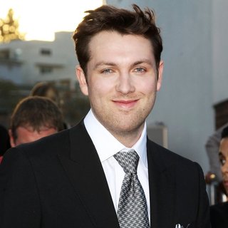 Premiere of Summit Entertainment's Divergent - Red Carpet Arrivals