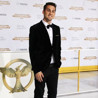Los Angeles Premiere of The Hunger Games: Mockingjay, Part 1 - Arrivals