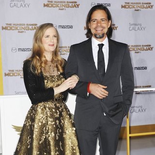 Los Angeles Premiere of The Hunger Games: Mockingjay, Part 1 - Arrivals