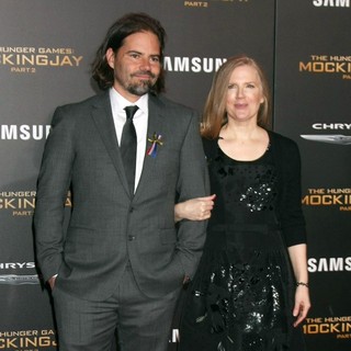 Premiere of Lionsgate's The Hunger Games: Mockingjay, Part 2 - Arrivals