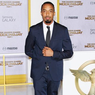 Los Angeles Premiere of The Hunger Games: Mockingjay, Part 1 - Arrivals