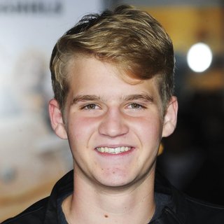 L.A. Premiere of Dumb and Dumber To - Red Carpet Arrivals