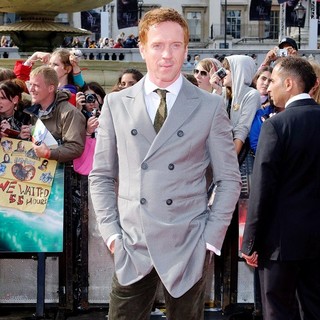 Harry Potter and the Deathly Hallows Part II World Film Premiere - Arrivals