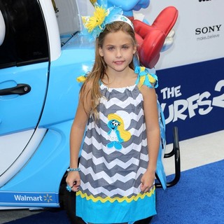 The Los Angeles Premiere of The Smurfs 2 - Arrivals