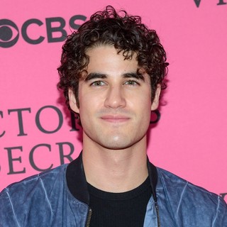 Darren Criss Pictures, Latest News, Videos and Dating Gossips