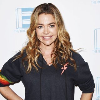 Denise Richards