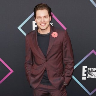 Dominic Sherwood