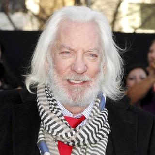 Los Angeles Premiere of The Hunger Games - Arrivals