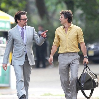 Actors on The Set of The Avengers Shooting on Location in Manhattan