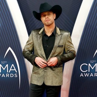 Dustin Lynch