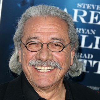 Edward James Olmos