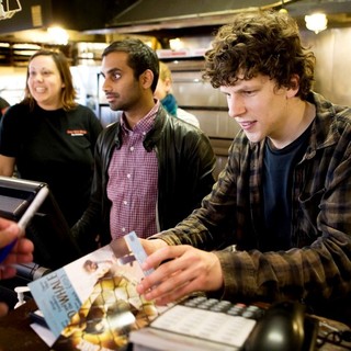 Jesse Eisenberg and Aziz Ansari Serve Pizza to Promote 30 Minutes or Less