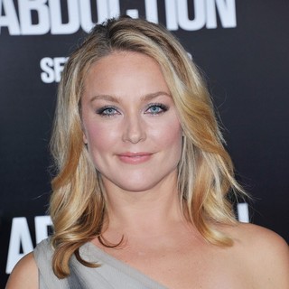 The Premiere of Abduction - Arrivals