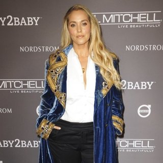 Elizabeth Berkley