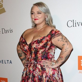 Elle King in 2017 Pre-GRAMMY Gala and Salute to Industry Icons Honoring Debra Lee - Arrivals