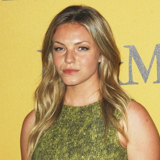 Eloise mumford pics