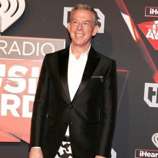 Elvis Duran