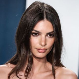 Emily Ratajkowski